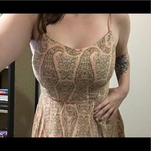 Light Pink/ Cream Floral Patterned Dress